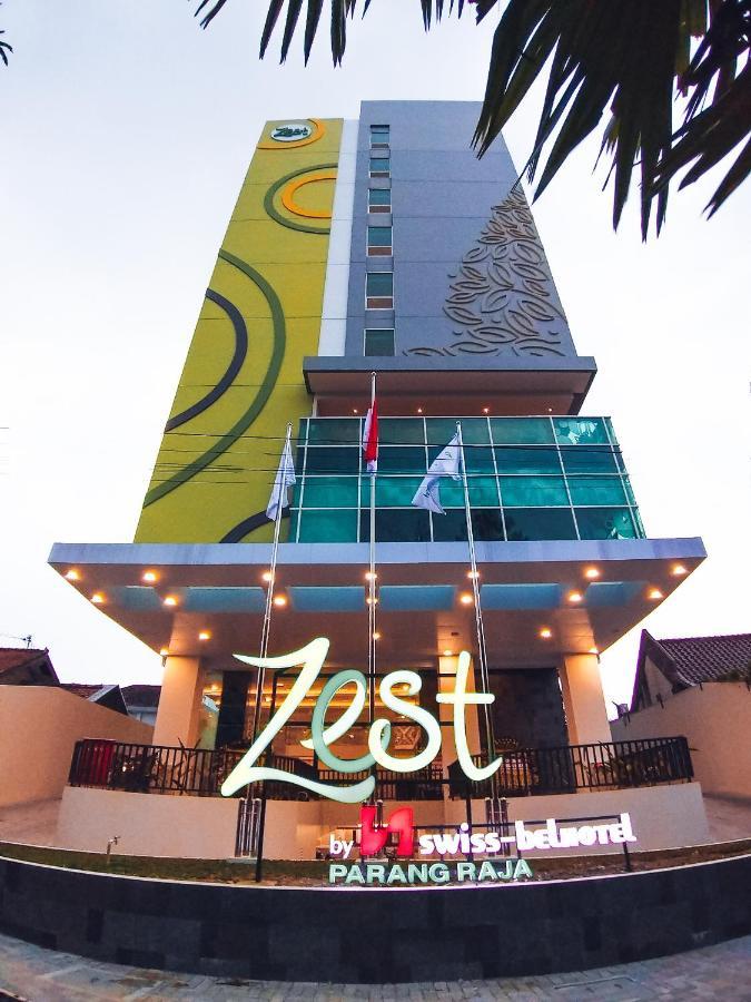 Zest Parang Raja Solo By Swiss-Belhotel International Bonorejo Exterior foto